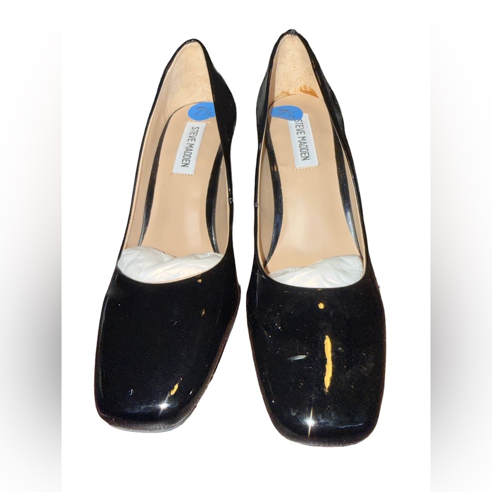 NEW Steve Madden Women's 7.5Nemet Black Patent Leather Platform Heels